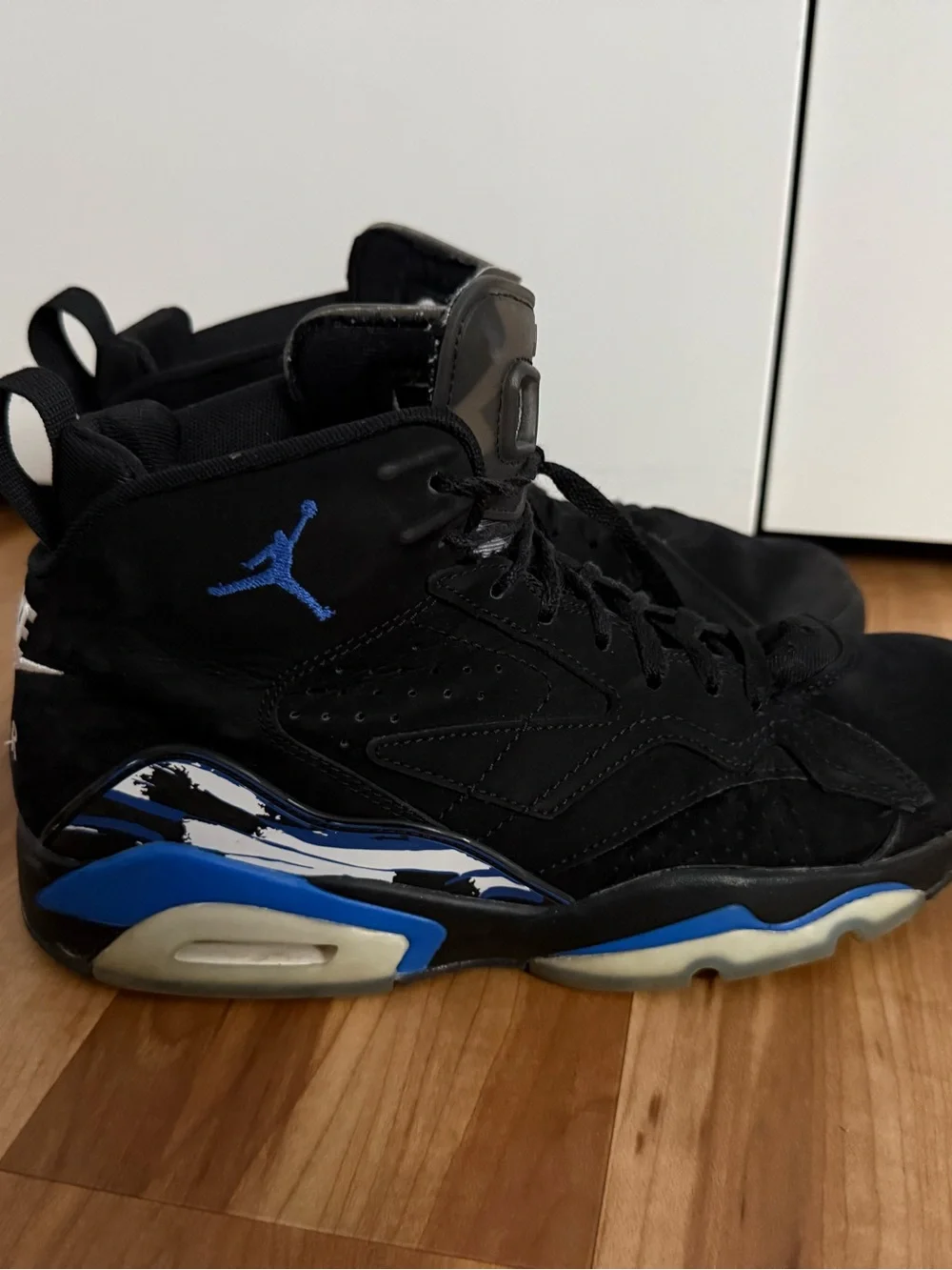 Jordan Men's Black & Blue High-Top Basketball Sneakers